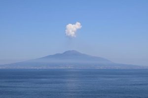 Vesuvio, in caso di eruzione gli abitanti di Pompei andrebbero in Sardegna