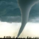 Tornado si abbatte sulla Grecia: morti 6 turisti stranieri