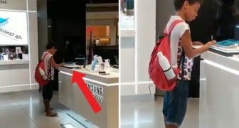 Questo bambino povero va in un negozio e chiede di usare un tablet FINIRE I COMPITI DI GEOGRAFIA