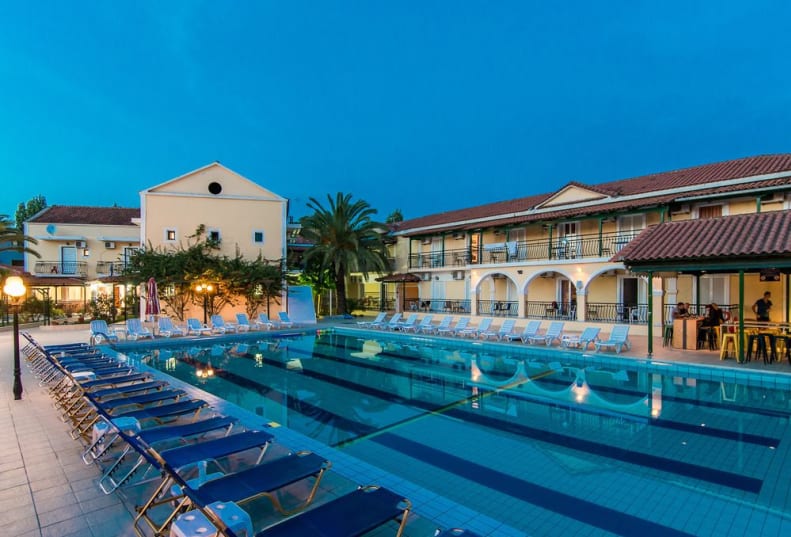 ZANTE: HOTEL Perkes Hotel Laganas volo da napoli da 599€