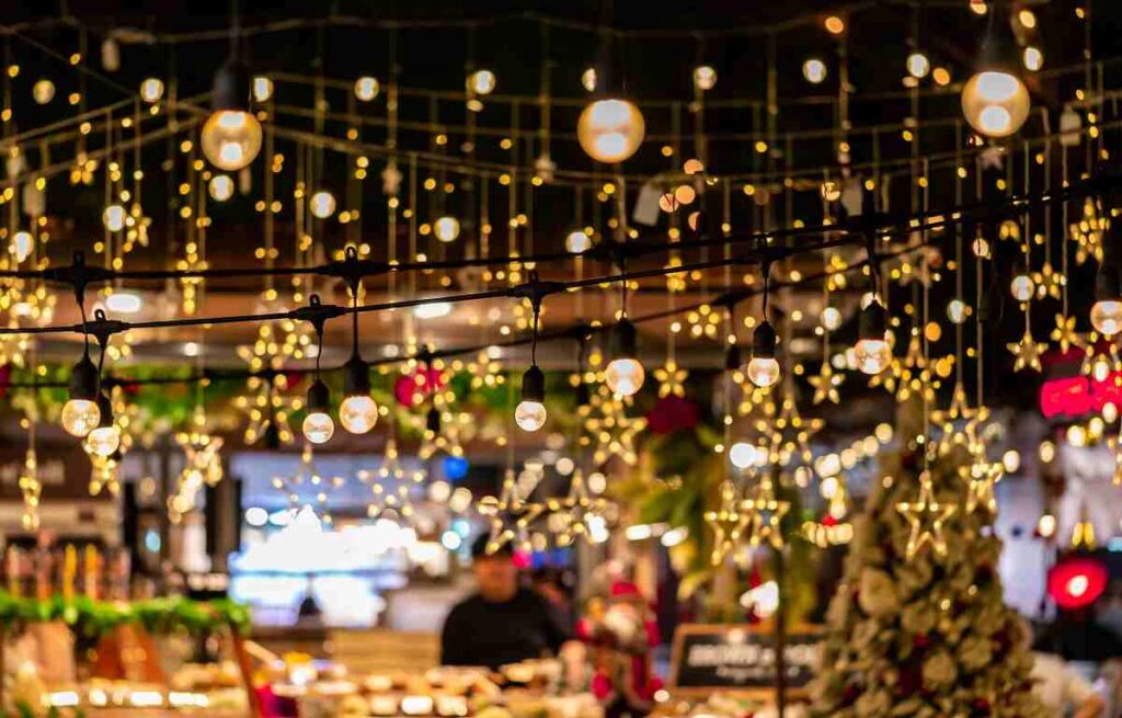 Trento si pedala per accendere le luci dei mercatini di Natale
